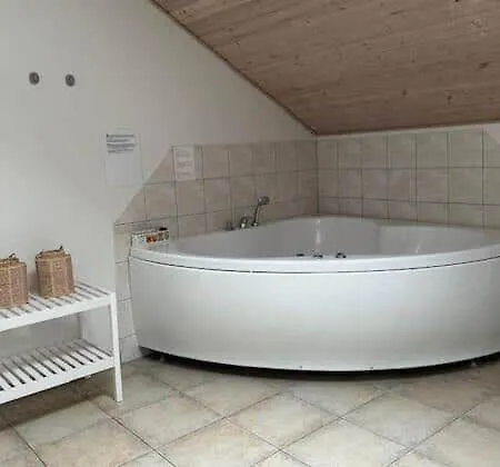 M399-vaeggerlose-baeverstien-45 *