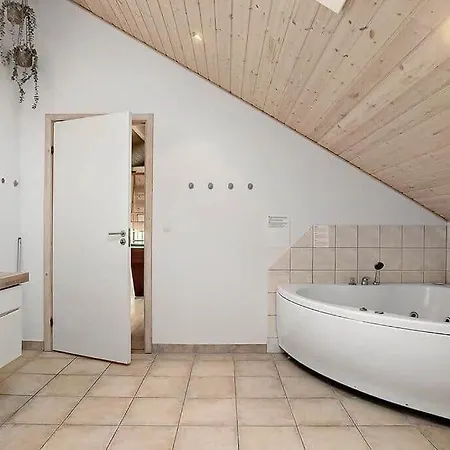 Casa vacanze M399-vaeggerlose-baeverstien-45 Bøtø By